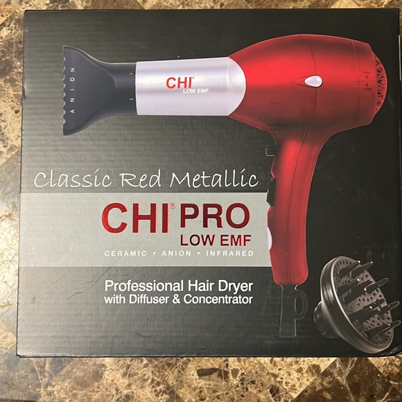 CLASSIC RED METALLIC CHI PROFESSIONAL HAIR DRYER WITH DIFFUSER & concentrator - Picture 2 of 3